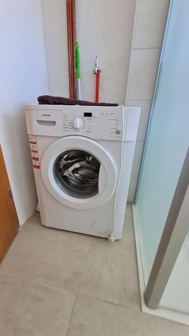 Komfortabele Ferienwohnung In Ruhiger Lage 萨斯尼茨 外观 照片