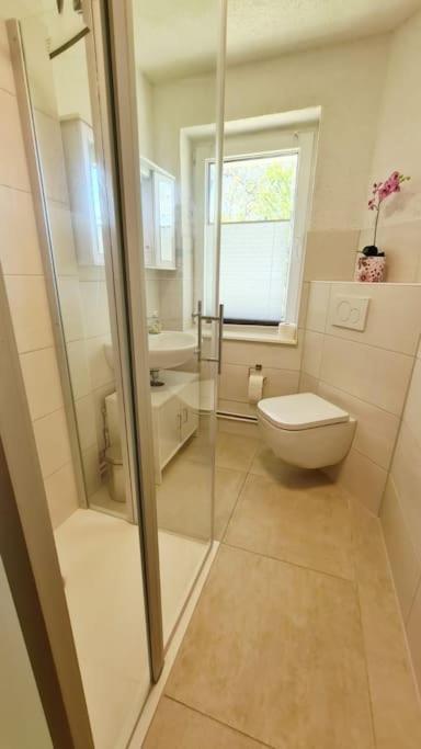 Komfortabele Ferienwohnung In Ruhiger Lage 萨斯尼茨 外观 照片