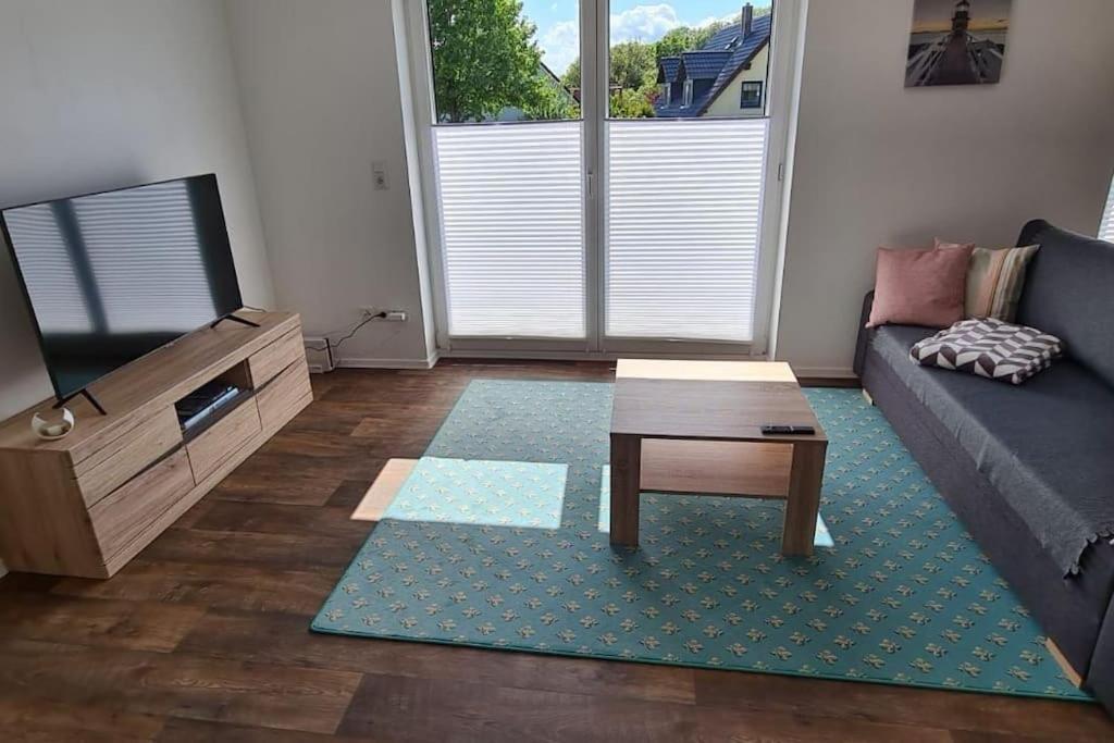 Komfortabele Ferienwohnung In Ruhiger Lage 萨斯尼茨 外观 照片
